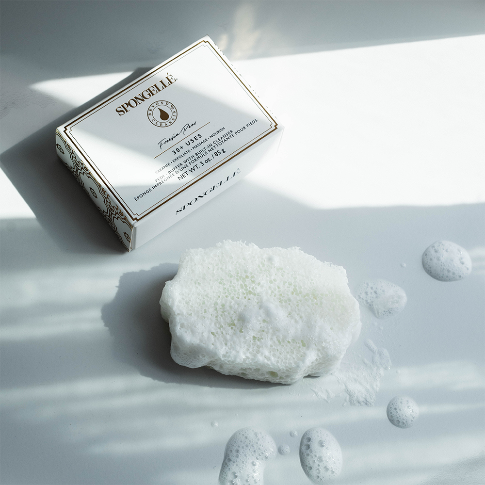 Freesia Pear Spongelle Pedi Buffer